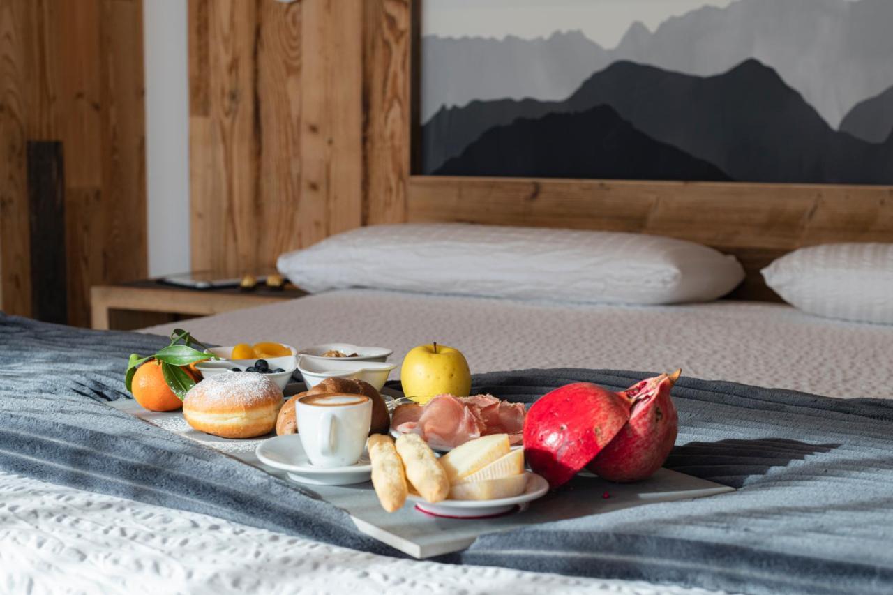 Albergo Alpino Vermiglio Exteriör bild